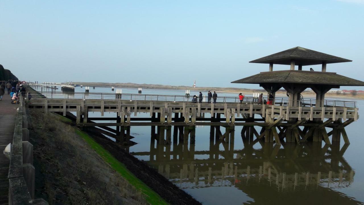 Villa Jalina Sailors Beach Нюпорт Екстериор снимка